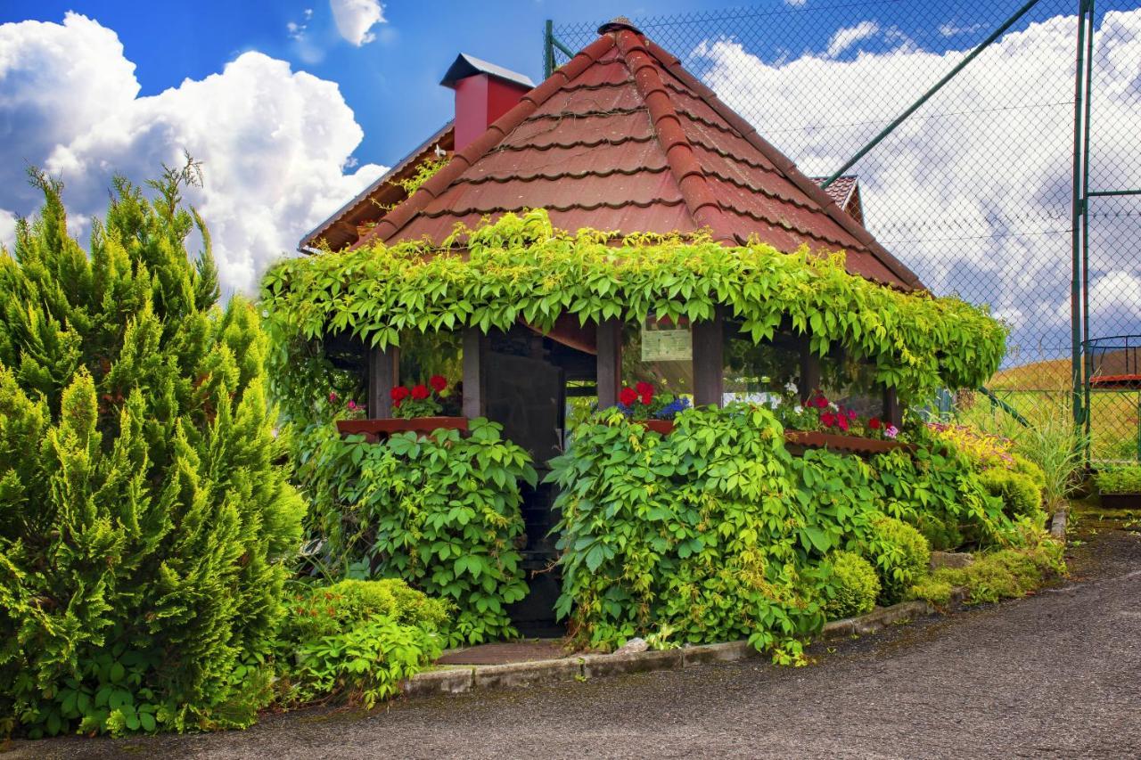 Penzion Deny Ždiar Exterior foto